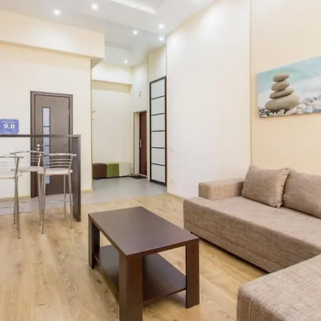 Aparton Centralniy Vokzal / Dynamo Apartment